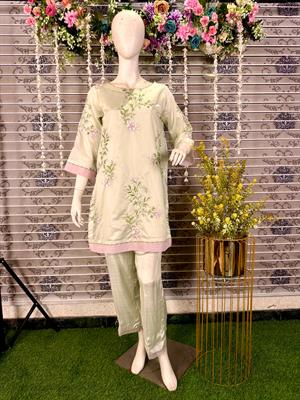 NEEDLE EPICS Eid Collection' 25