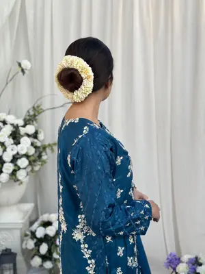 Parisa : Eid Collection' 26