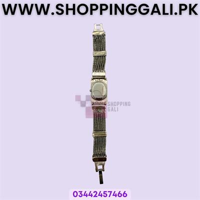 Elegant Silver Tone Mesh Band Women's Wristwatch