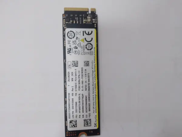 SK hynix 256GB NVMe SSD – M.2 PCIe Gen3 x4