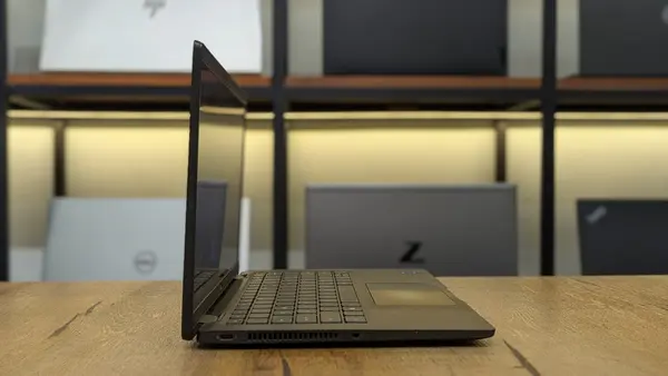 Dell Latitude 7420 Core-i5 11th Generation