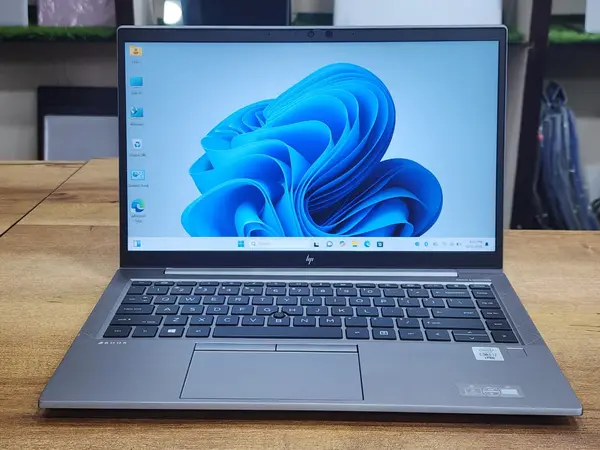 HP ZBook Firefly 14 G7 Mobile Workstation | 10th Gen Intel® Core™ i7-10610U vPro™