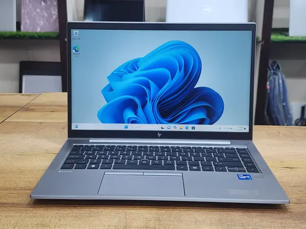 HP ZBook Firefly 14 G8 Core i7 11th Generation | 16GB RAM DDR4 | 512GB SSD