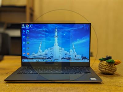 Dell XPS 13 9360 | Core™ i5-7200U | 13.3-Inch FHD InfInityEdge Display.