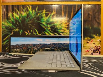 Microsoft Surface Laptop 2 | Core i5 8th Generation