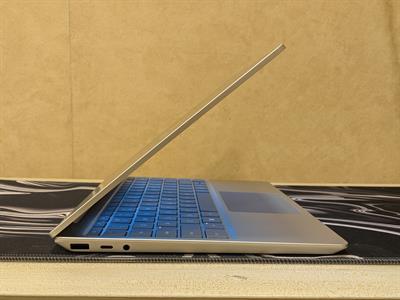 Microsoft Surface Laptop Go 2 | 12.4" Touchscreen Display