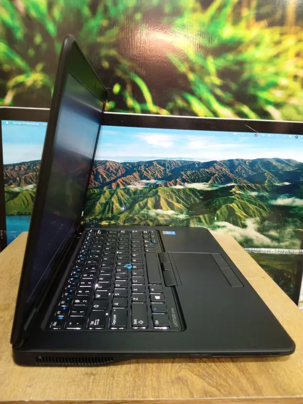 Dell Latitude e7450 Core i7 5th Generation 