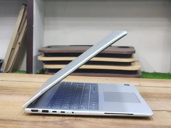 HP EliteBook 660 G11 NoteBook PC - Intel Core Ultra 5 135U Processor