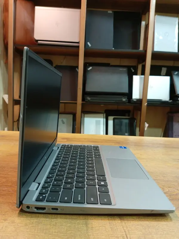 Dell Latitude 3320 Core i5 11th Generation