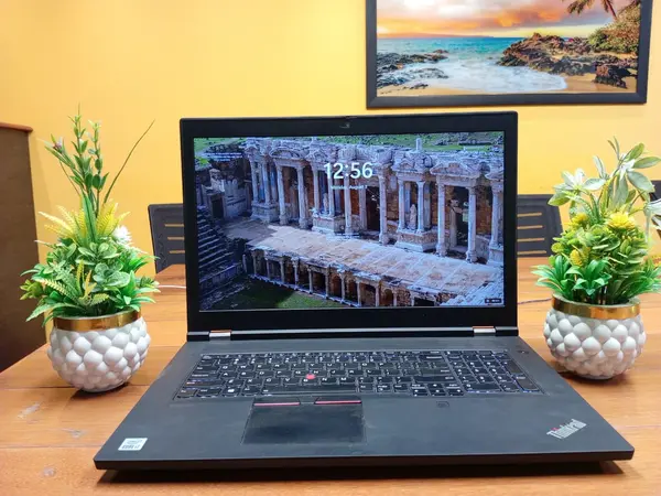 Lenovo ThinkPad P17 Gen 1 Core i7 10th Generation | NVIDIA Quadro T1000 4GB GDDR6