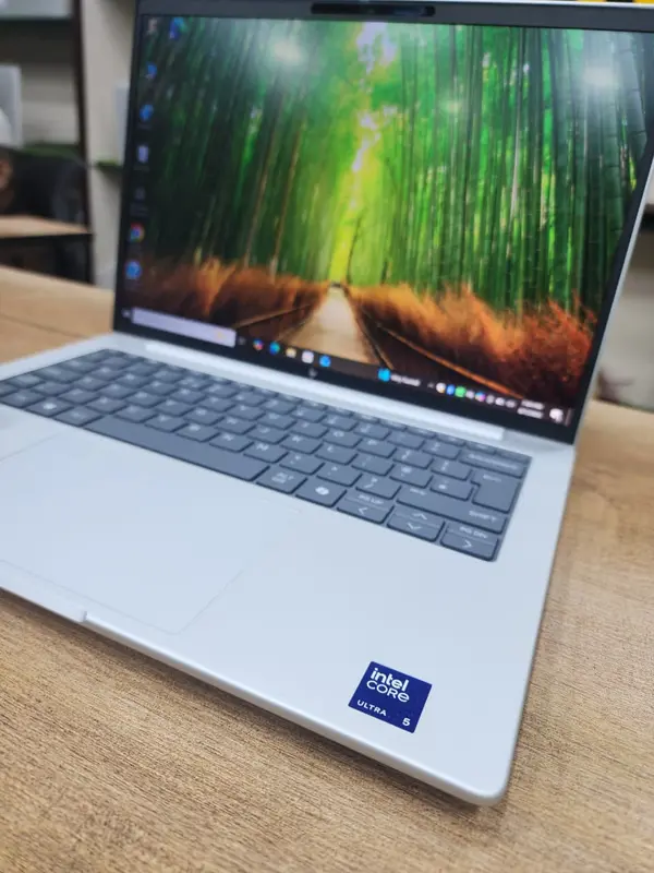 HP EliteBook 8G1i Notebook PC AI PC- Intel Core Ultra 5 235U