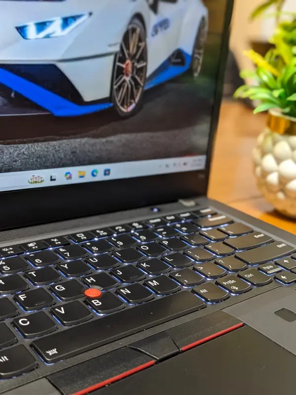 Lenovo ThinkPad T14 Gen 2 Core i7 11th Generation