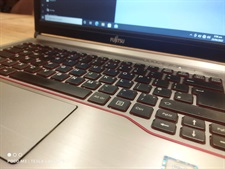 FUJITSU LIFEBOOK E746 Core i5 6th Generation