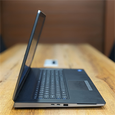 Dell Precision 7760 Mobile Workstation | Intel Octa-Core i7-11850H | NVIDIA RTX A5000 16GB GDDR6 