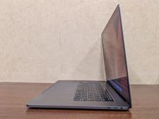 Apple MacBook Pro 15-Inch 2019 Core i7