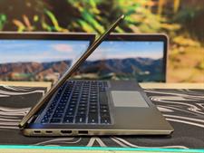 Dell Latitude 7400 2 in 1 Core i7 8th Generation Touchscreen Laptop