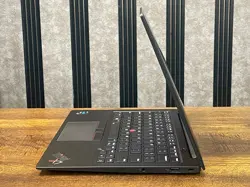 Lenovo ThinkPad X1 Carbon Gen 9 | Core i7 1185G7 | 32GB LPDDR4x 4266MHz RAM
