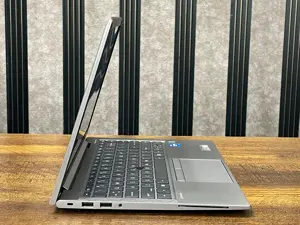 HP ZBook Firefly 14 G8 Mobile Workstation | Nvidia T500 4GB GDDR6.