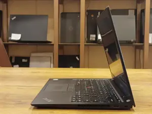 Lenovo ThinkPad T490s Core i5 8th Generation