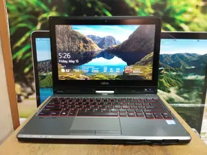 Fujitsu LifeBook T726 Core i5 6th Generation