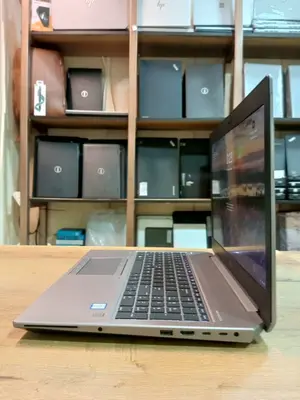 HP ZBook 15 G6 mobile Workstation - Intel Xeon E-2286M | NVIDIA Quadro T2000 (4GB GDDR5)