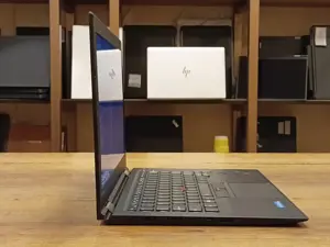 Lenovo ThinkPad X1 Carbon (4th Gen) | Core i7 6th Generation