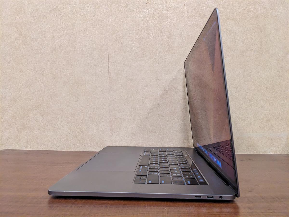 MacBook本体 MacBook Pro 2019 i7 15inch 16Gb Pro555X MacBook Pro (15-inch, 2019) - Technical Specifications