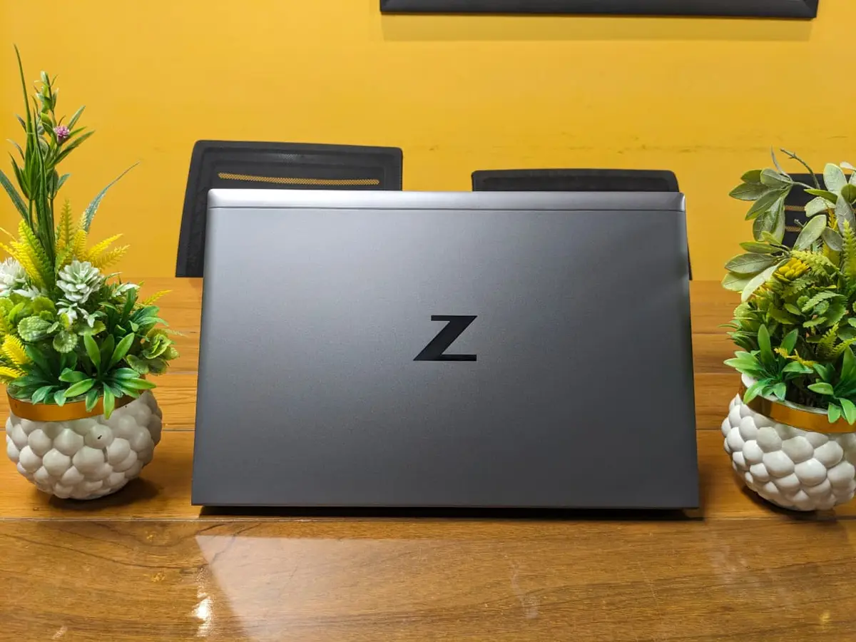 HP ZBook Firefly G8 15