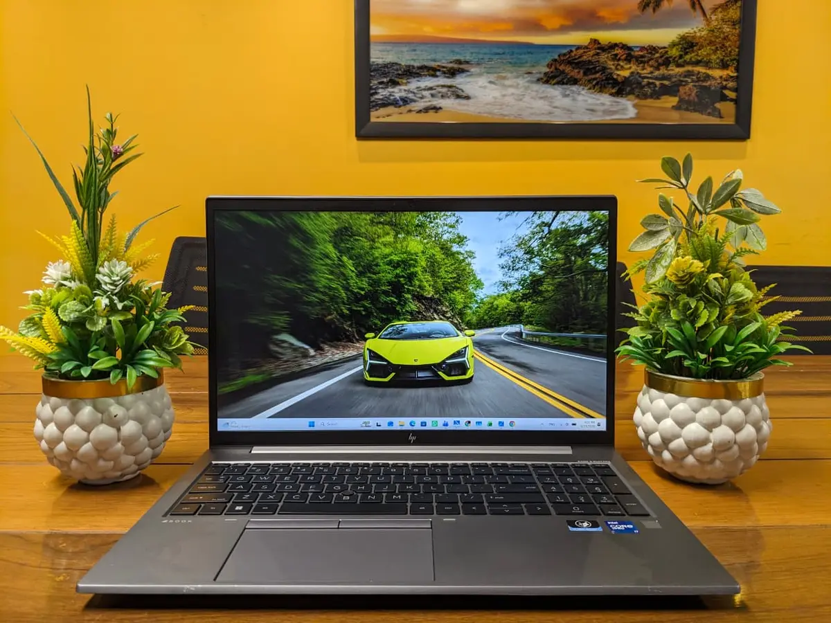 HP ZBook Firefly G8 15