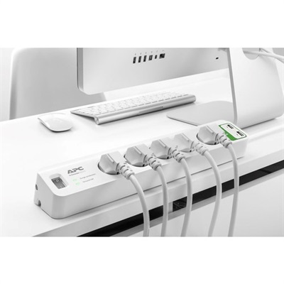 APC Essential SurgeArrest 5 outlets 2 port USB charger