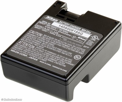 Nikon MH-25 Charger