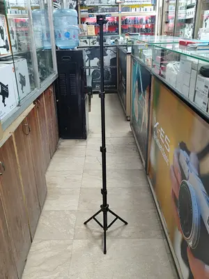 APKINA AP TS03 Traveling Mobile Stand / Tripod with Universal Phone Holder