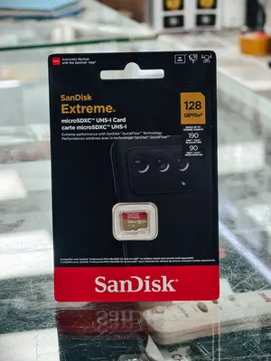 SanDisk Extreme 128GB microSDXC UHS-I Memory Card