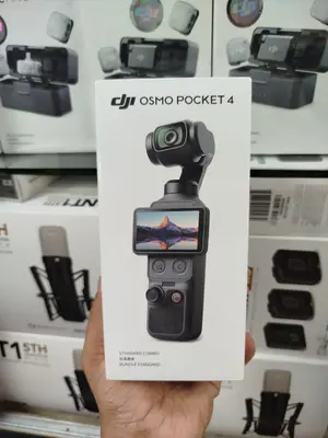 DJI Osmo Pocket 4 Standard Combo