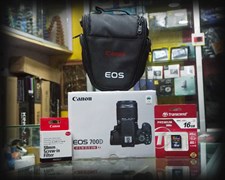 Canon 700D + 18-55 IS STM