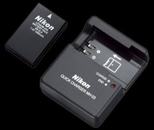 Nikon MH-23 Charger