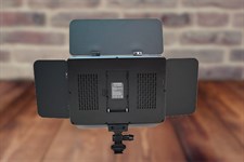 Apkina AP 528 LED Light For Camera (Battery Charger Not Included)