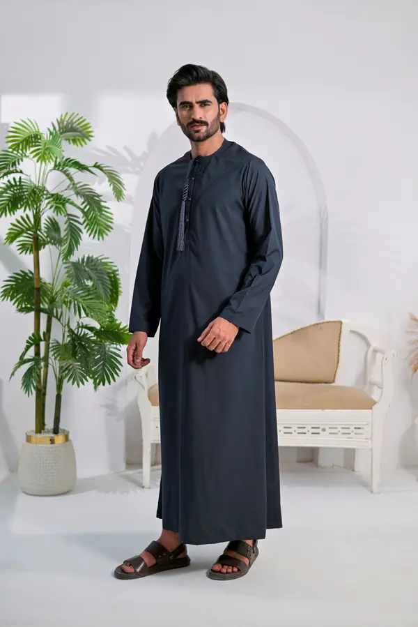 Emirati Triditional Kandura with Embroidery (Coal Gray)