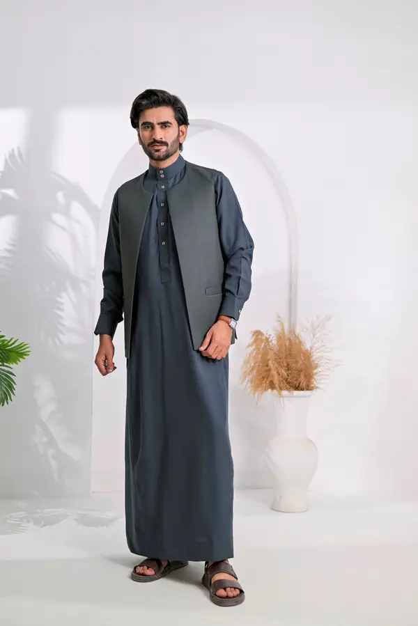 Saudi Vest Round Neck