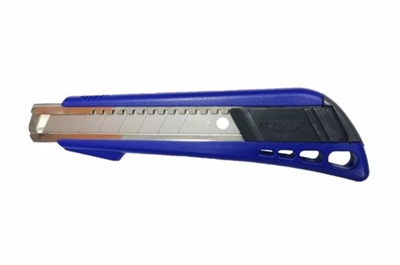 M&G ASS91427 Utility Knife Paper Cutter 18mm