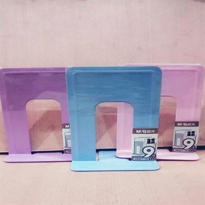 M&G ABS91738 Metal Book End 9"
