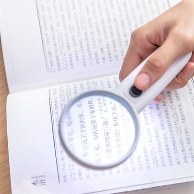 Deli E9098 Magnifying Glass 60mm 3.5X with LED Light