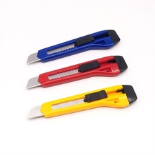 M&G ASSN2240 Utility Knife Paper Cutter 18mm