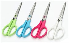 M&G Fence 5.90" / 150mm Scissors 01 Piece