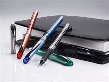 Pilot Hi-tecpoint V5 Grip Roller Ballpoint Pen