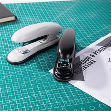Deli E0344 Half Strip Metal Stapler 