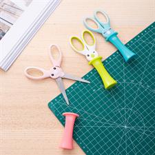 Deli E6065 School 5.39" / 137mm Scissors 01 Piece