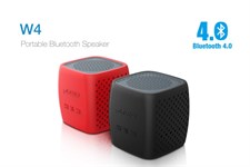 F&D W4 Wireless Portable Bluetooth Speake