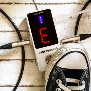 Donner Tuner Pedal DT Deluxe Chromatic Guitar Tuner Pedal for Electric Guitar and Bass ± 1 Cent USB or 9V Power Supply True Bypass