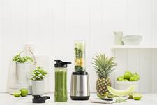 Russell Hobbs Mix&Go Steel Blender/Stand Mixer Smoothie Maker including 2 drinking bottles 600 ml